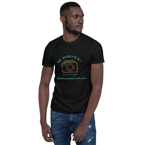 Selfie tee